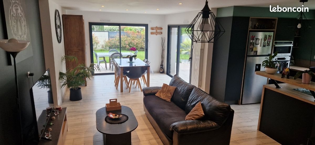Maison à vendre, 111m², Plérin