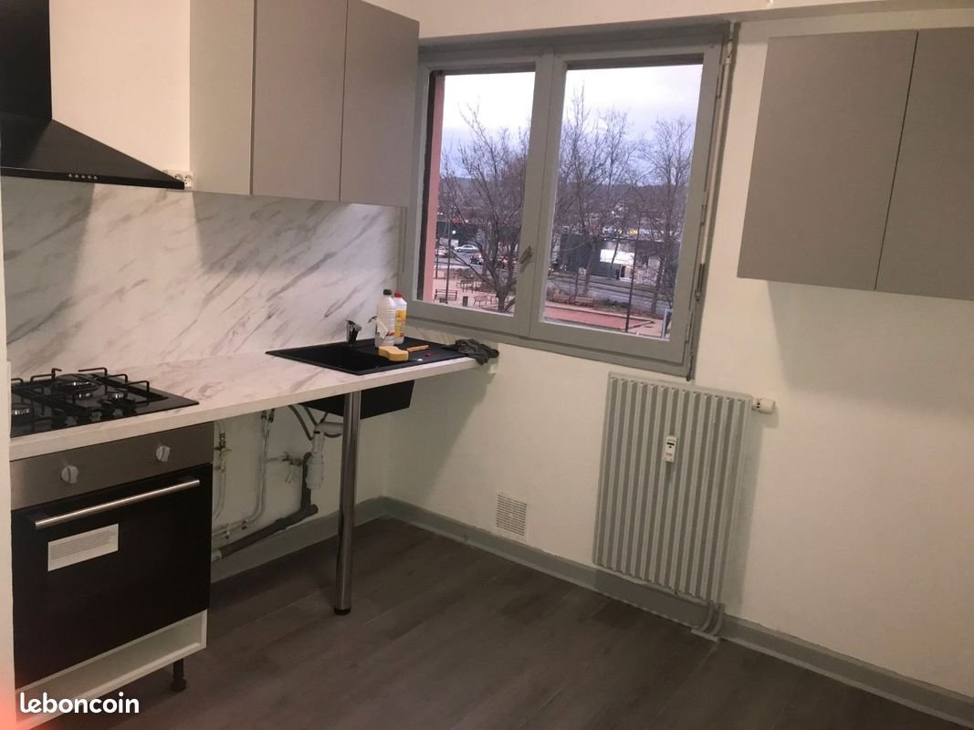 Appartement à vendre, 76m², Montluçon