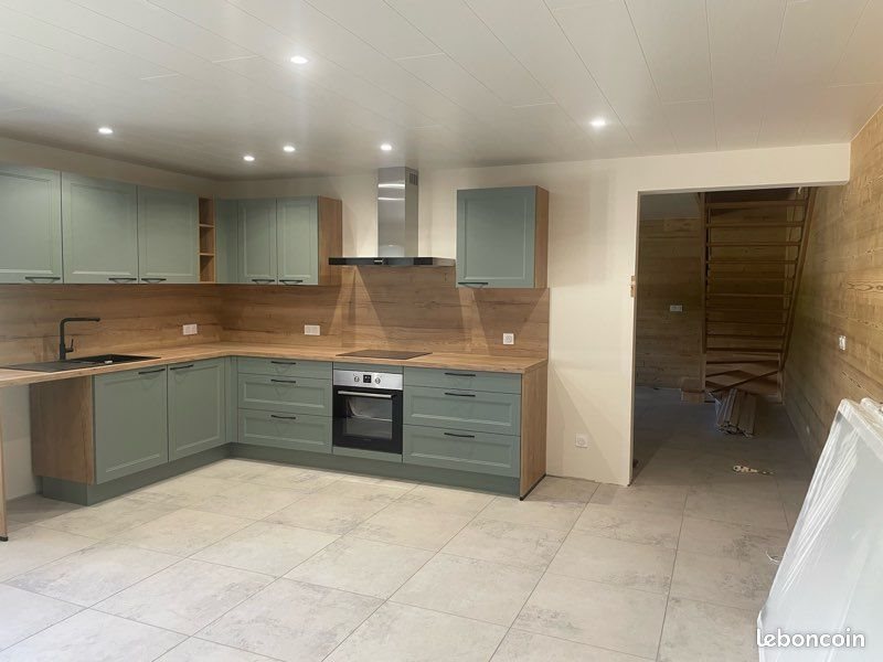 Appartement à louer, 130m², Nozeroy