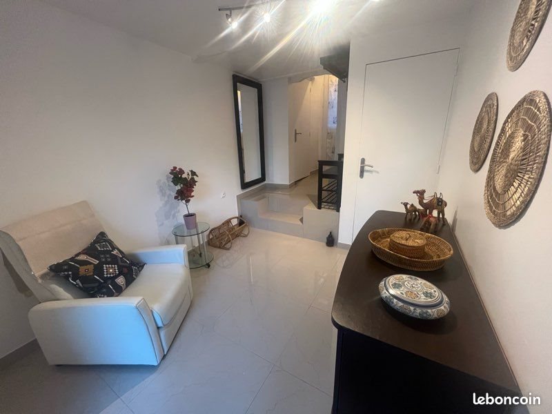 Maison à louer, 95m², Nice