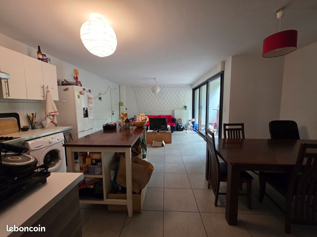 Appartement à louer, 81m², Lyon 8ème