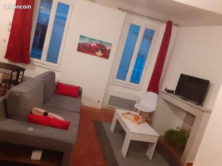 Maison à louer, 30m², Figanières