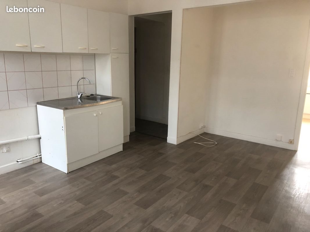 Appartement à louer, 32m², Saint-Quentin
