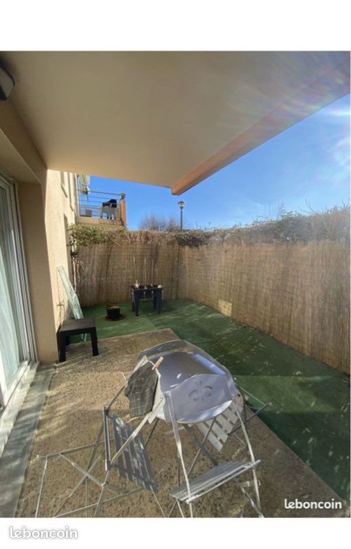 Appartement à louer, 35m², Arpajon-sur-Cère