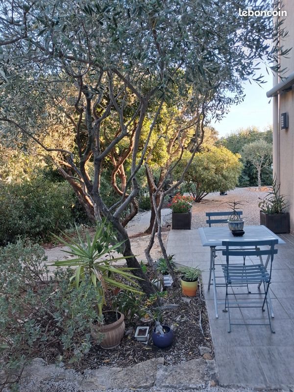 Appartement à louer, 28m², Nîmes