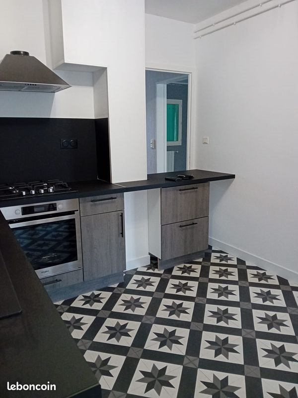 Maison à louer, 104m², Chaniers