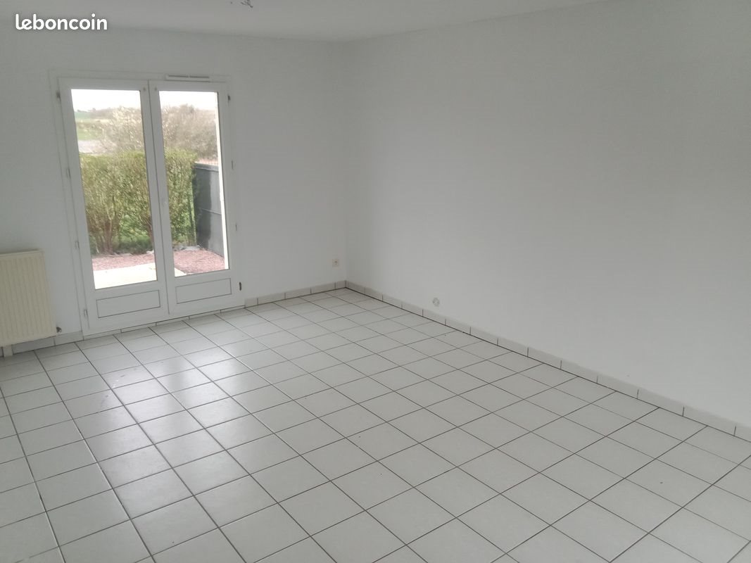 Maison à louer, 96m², La Neuve-Lyre