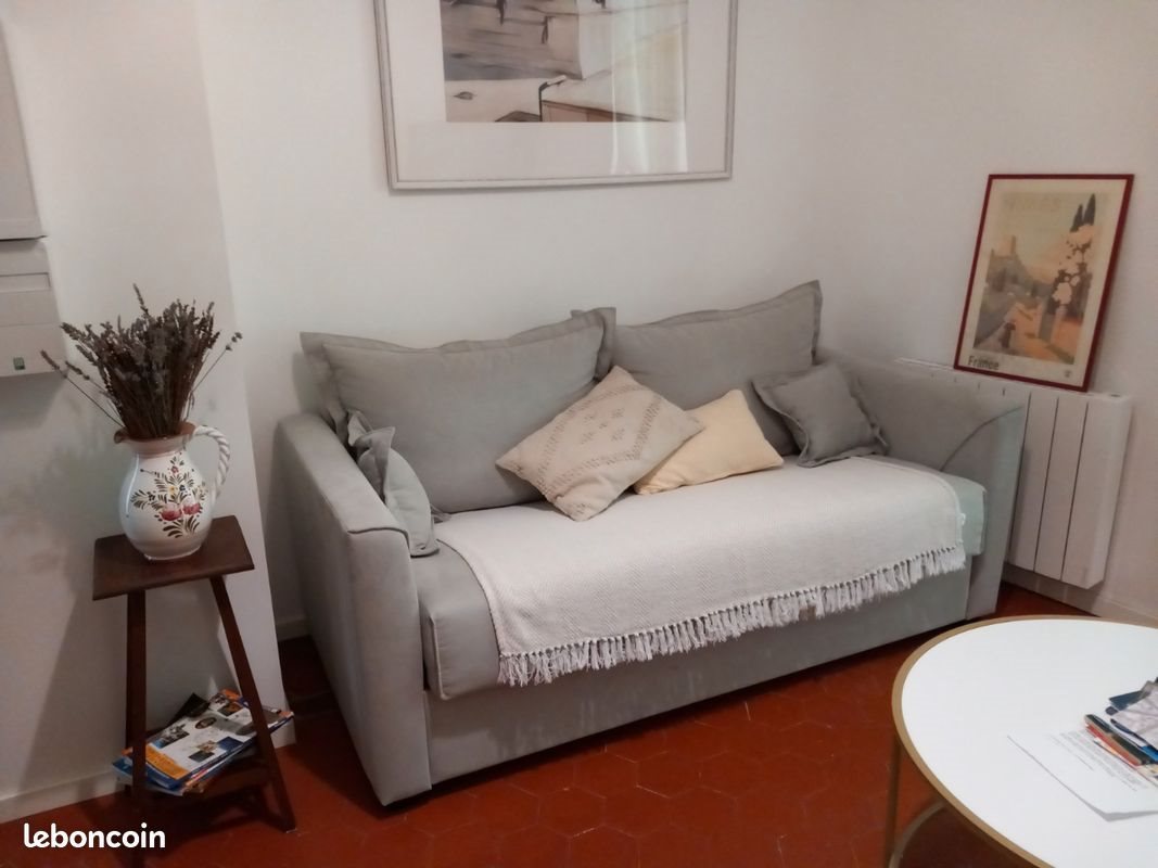 Appartement à louer, 28m², Nîmes