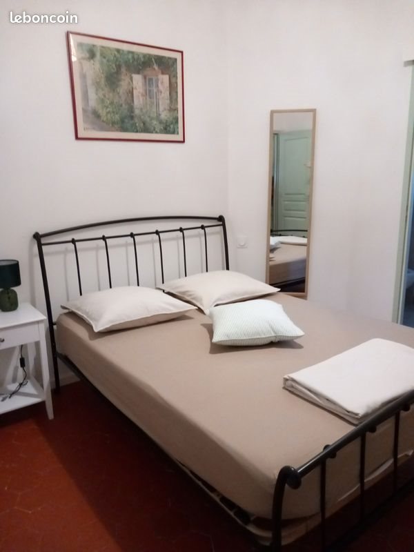 Appartement à louer, 28m², Nîmes