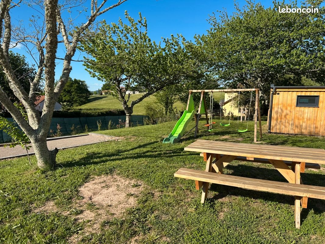 Maison à louer, 49m², Cosnac