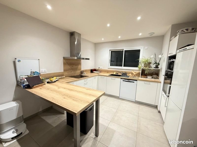 Maison à louer, 98m², Ambert