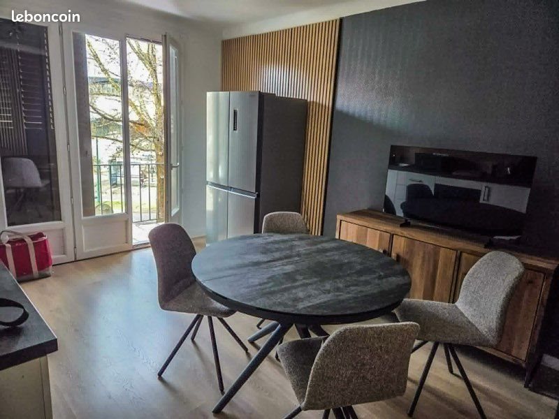 Appartement à louer, 74m², Cran-Gevrier