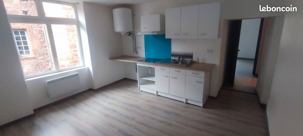 Appartement à louer, 35m², Clairvaux-d'Aveyron