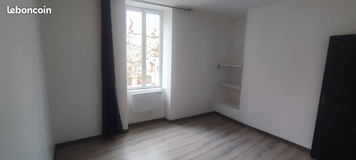 Appartement à louer, 35m², Clairvaux-d'Aveyron