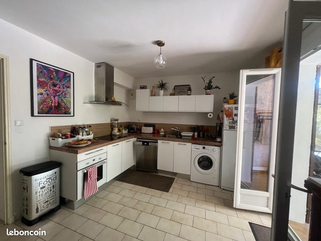 Appartement à louer, 72m², Aubagne