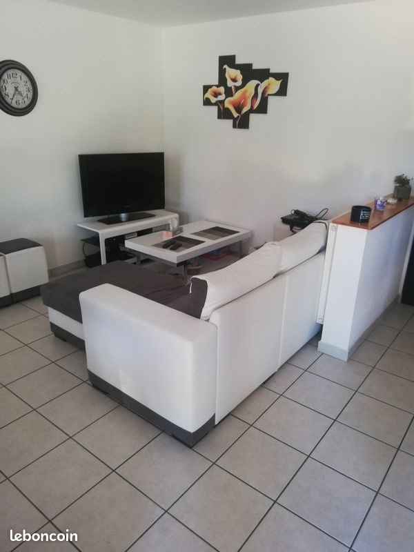 Appartement à louer, 72m², Roppe