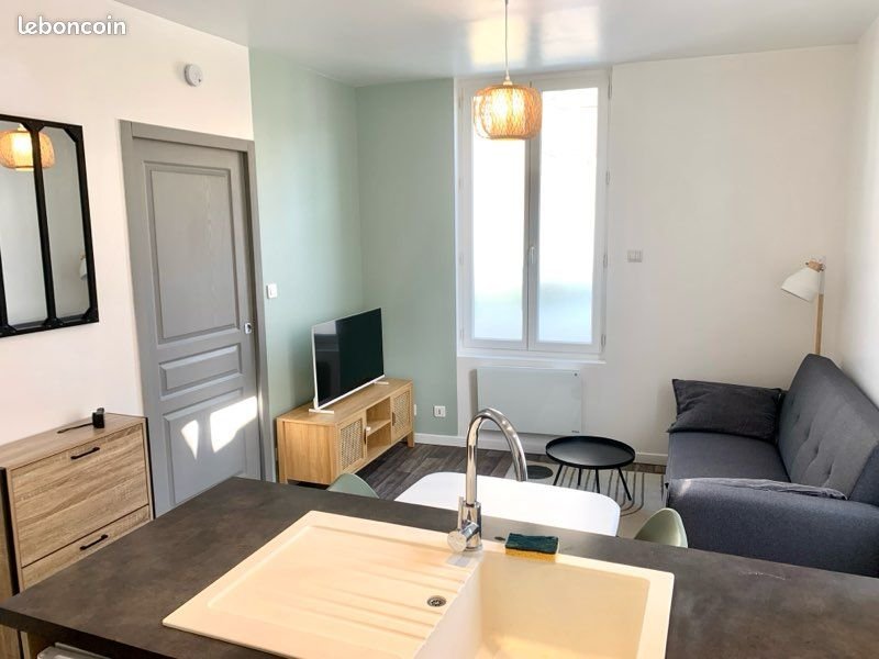 Appartement à louer, 25m², Cognac
