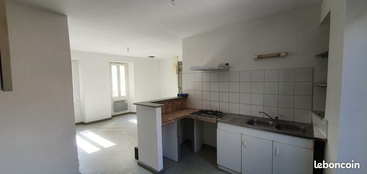 Appartement à louer, 52m², Aubenas