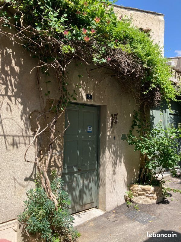Maison à louer, 170m², Valréas