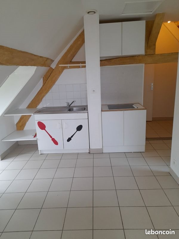 Appartement à louer, 25m², Blandy