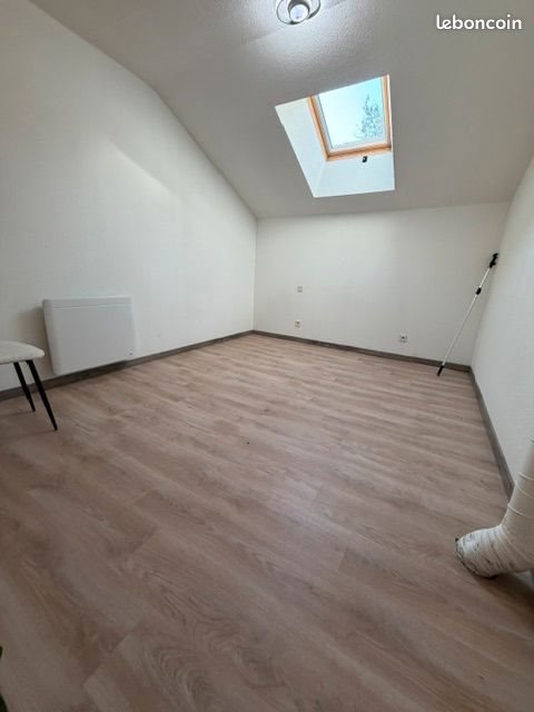 Appartement à louer, 30m², Pons