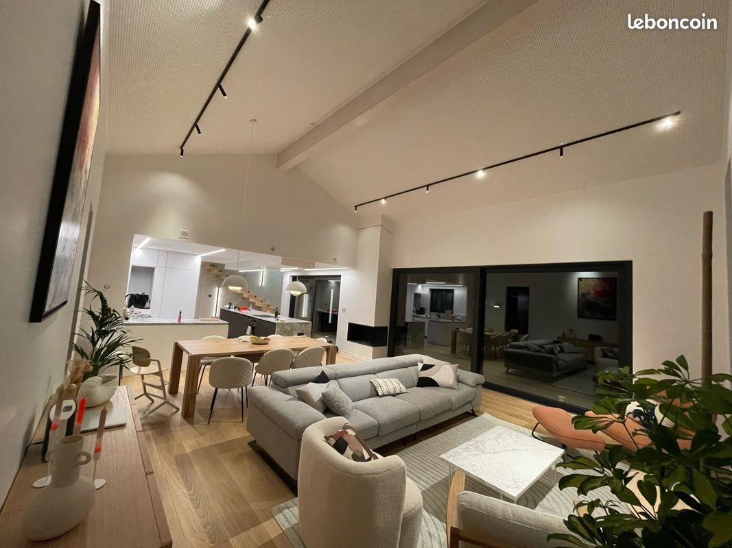 Maison à vendre, 175m², Fessy