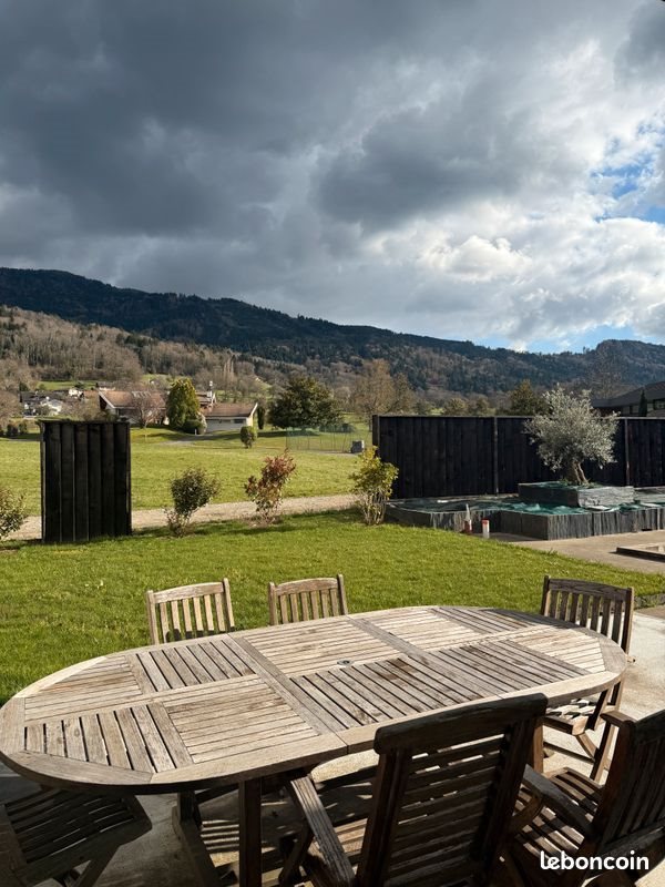 Maison à vendre, 175m², Fessy