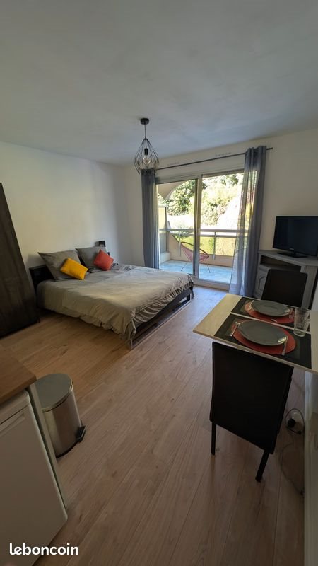 Appartement à louer, 33m², Mandelieu-la-Napoule