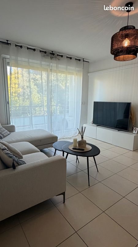 Appartement à louer, 40m², Marseille 14ème