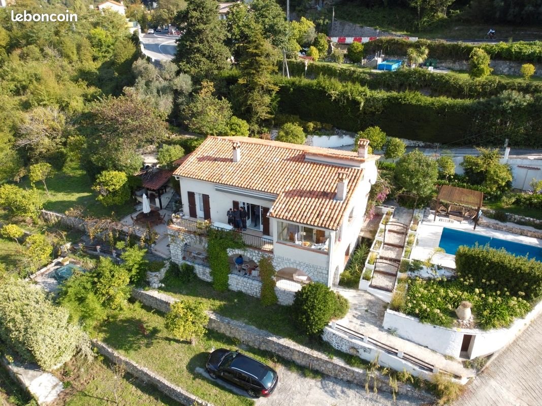 Maison à vendre, 180m², Tourrettes-sur-Loup
