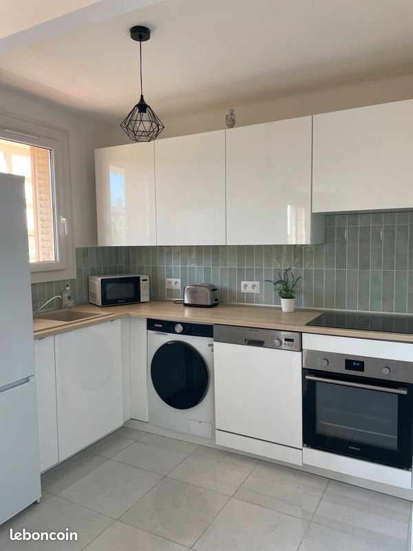 Appartement à louer, 63m², Marseille 9ème