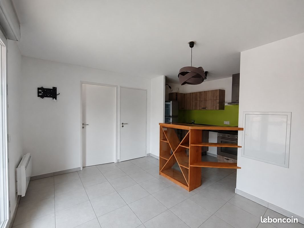 Appartement à louer, 40m², Aubagne