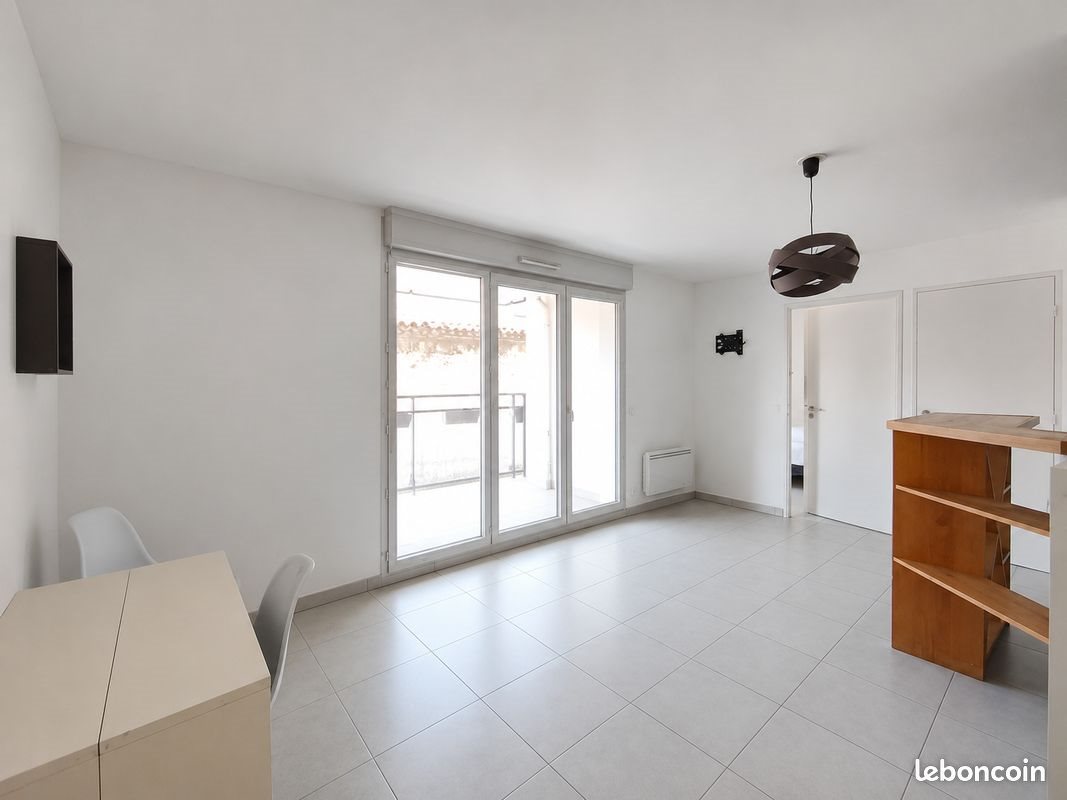 Appartement à louer, 40m², Aubagne