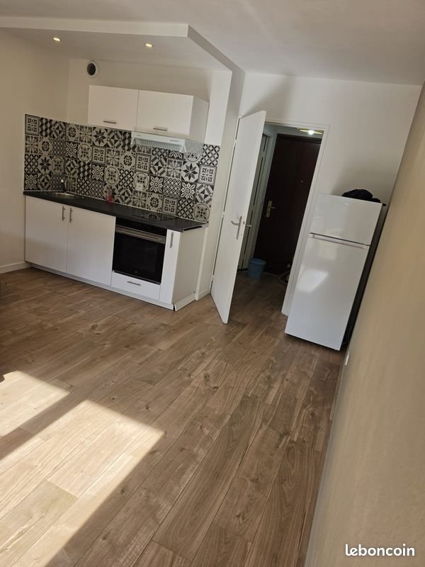 Appartement à louer, 25m², Pontault-Combault