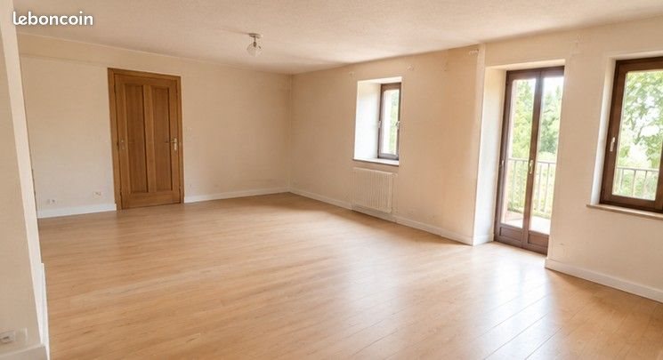 Appartement à louer, 78m², Anglefort