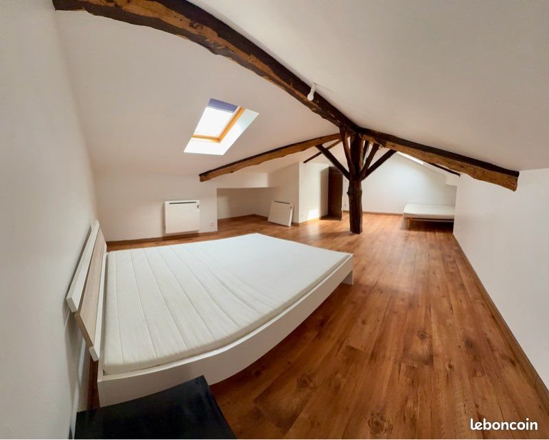 Appartement à louer, 85m², Castets