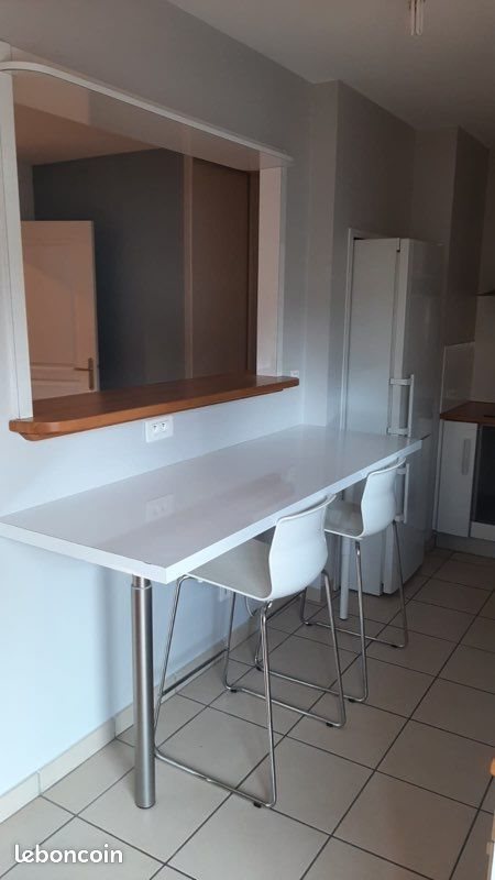Appartement à louer, 75m², Genas