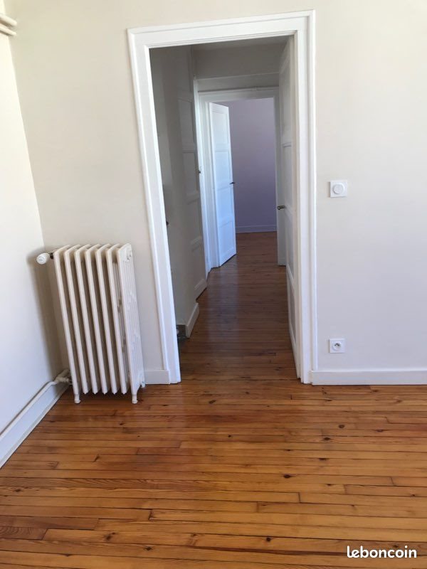 Appartement à louer, 55m², Saint-Flour
