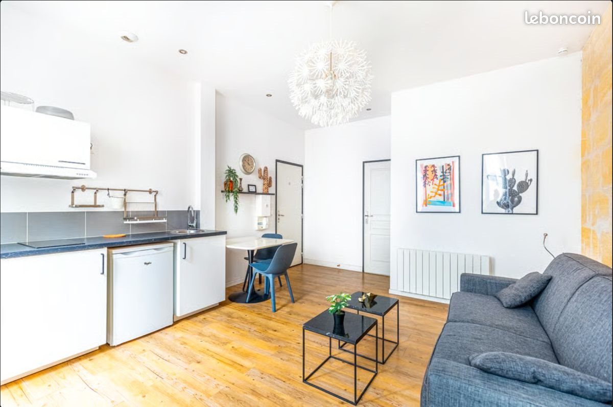 Appartement à louer, 25m², Talence