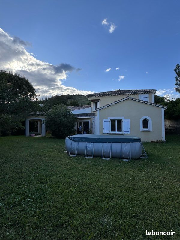 Maison à louer, 170m², Saint-Jean-de-Muzols
