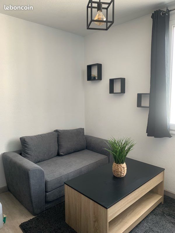 Appartement à louer, 16m², Saint-Nazaire