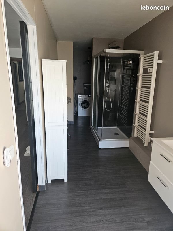 Appartement à louer, 83m², Massiac