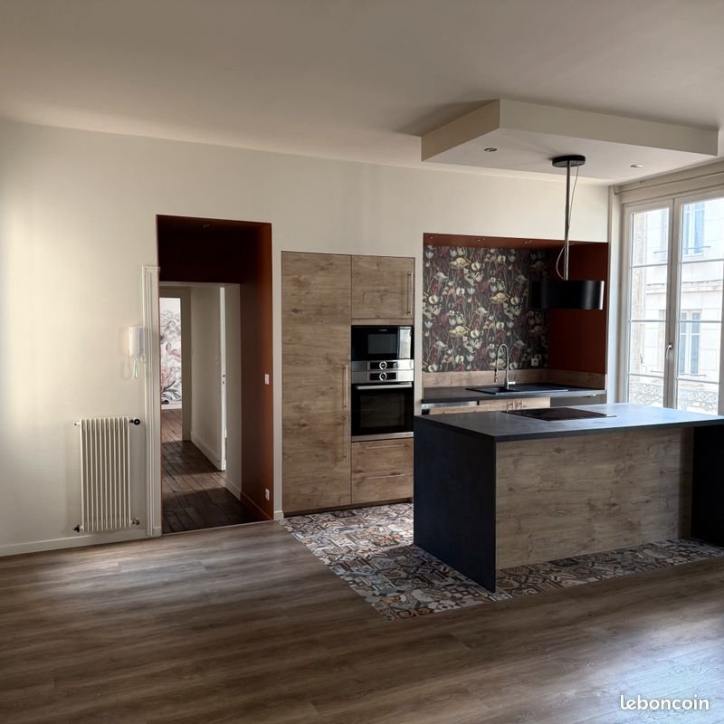 Appartement à louer, 67m², Poitiers
