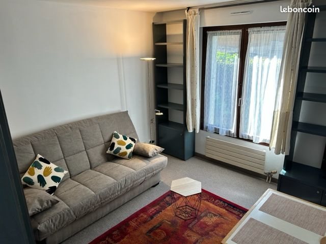 Appartement à louer, 21m², Suresnes