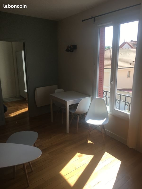 Appartement à louer, 35m², Nanterre