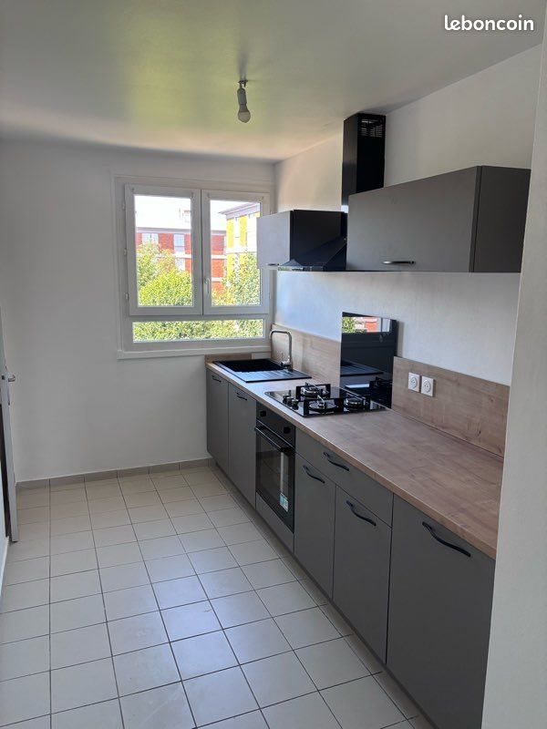 Appartement à vendre, 64m², Saint-Julien-les-Villas