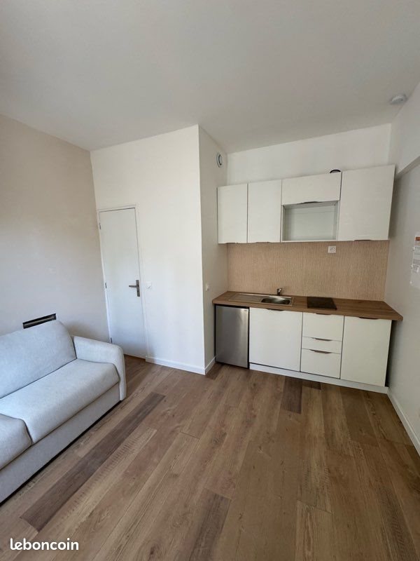 Appartement à louer, 17m², Reims