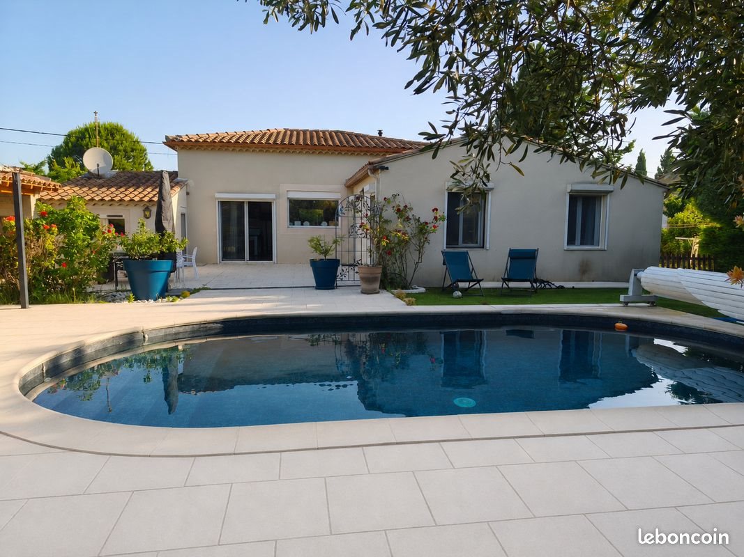 Maison à vendre, 210m², Rochefort-du-Gard