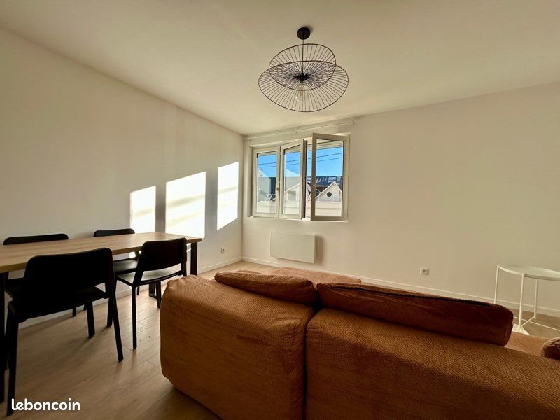 Appartement à louer, 55m², Saint-Étienne