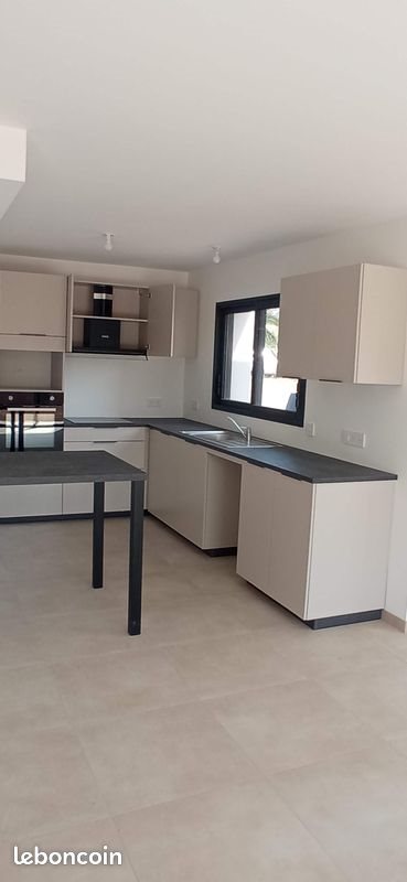 Maison à louer, 105m², Saint-Avé